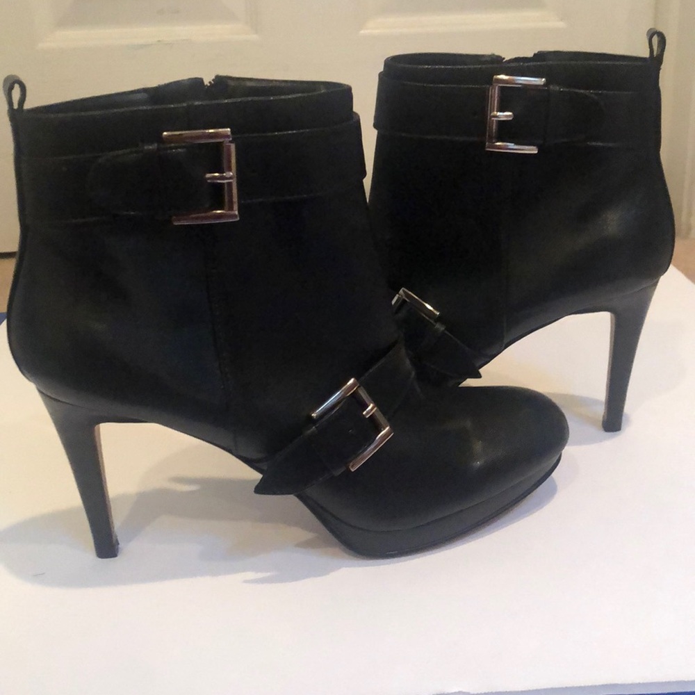Nine West 3-1/2” stiletto black leather boots